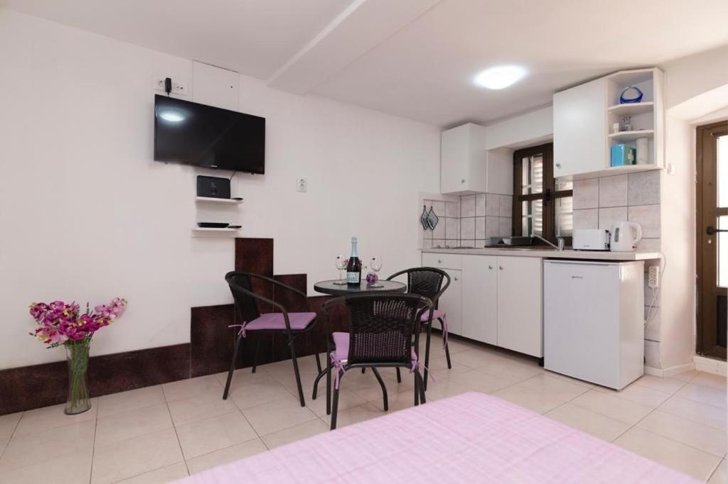 Apartman Central Rose In Hearth Of