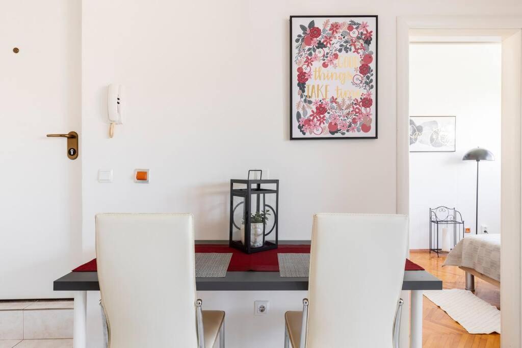 Apartment Dorna Near Center And Bacvice *