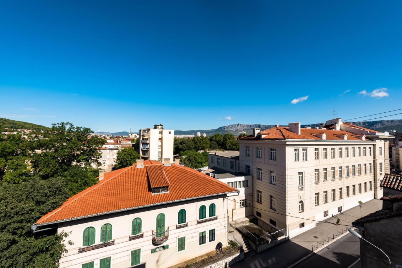 Penthouse With View In Center Apartman *