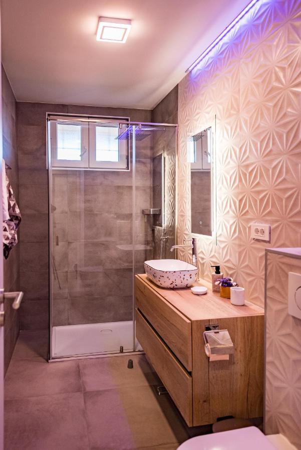 Penthouse With View In Center Apartman Split