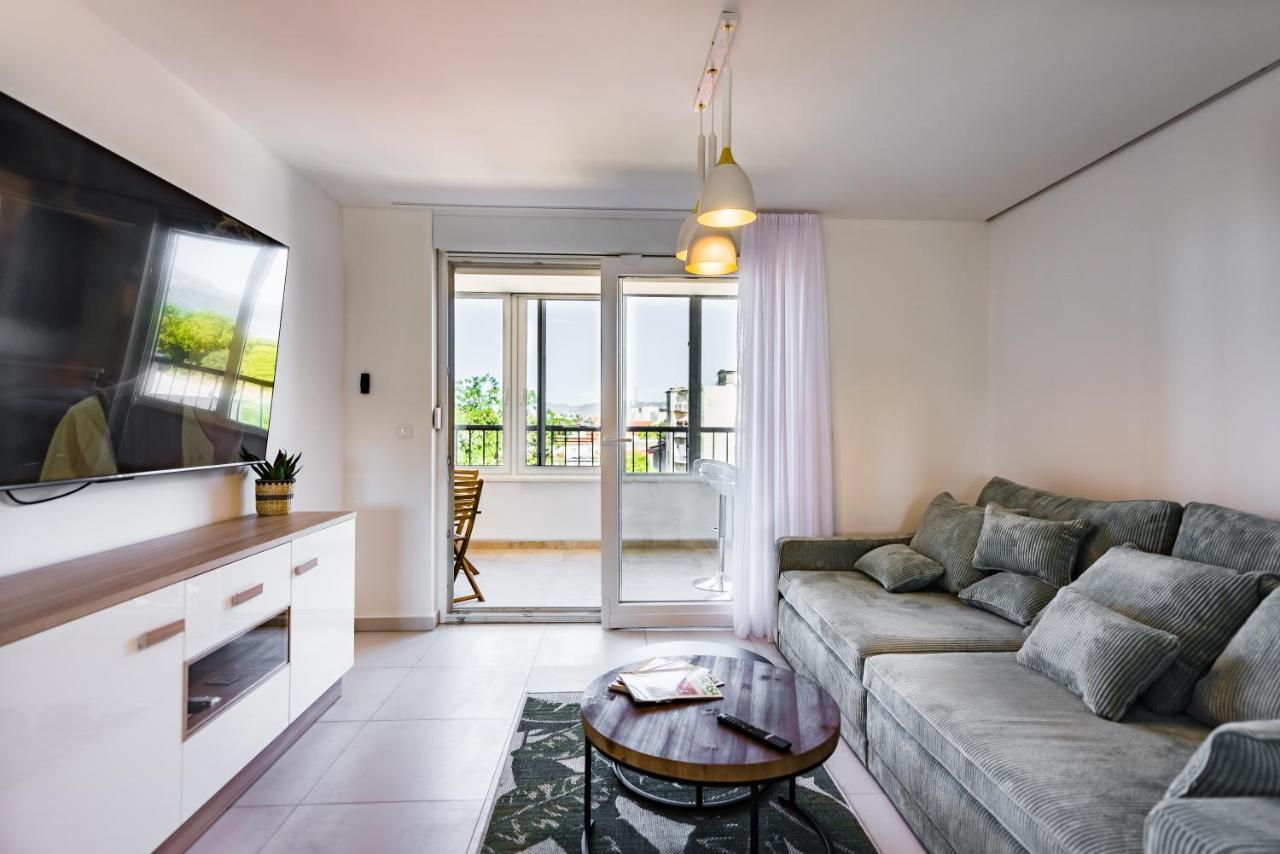 Penthouse With View In Center Apartman *
