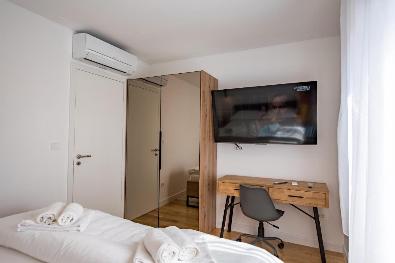 Penthouse With View In Center Apartman *
