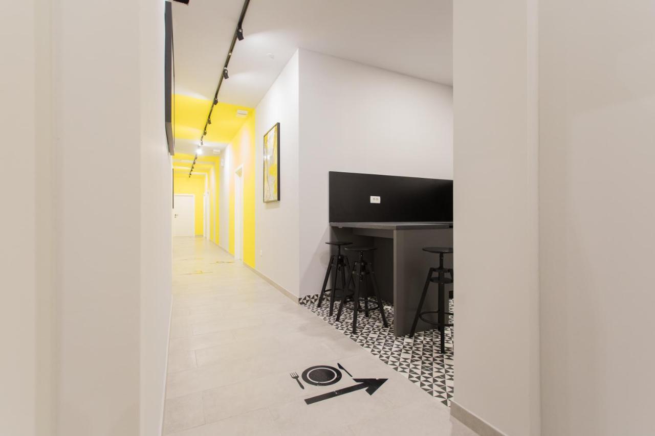 Cool , Hostel *