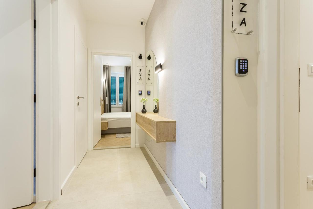 Apartment Floor Luxury Split