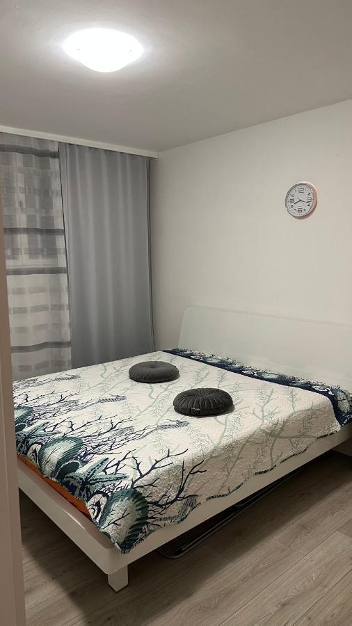 Beautiful Lena Apartment