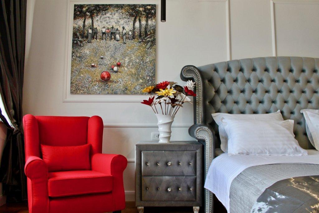 Galeria Valeria Seaside Downtown - Mag Quaint & Elegant Boutique