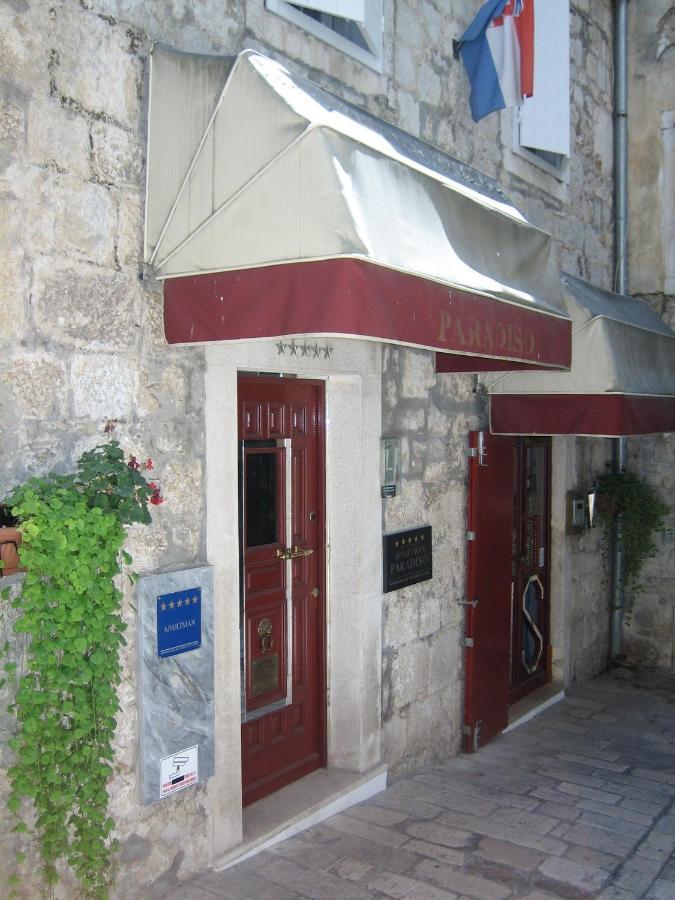 Apartment Paradiso *