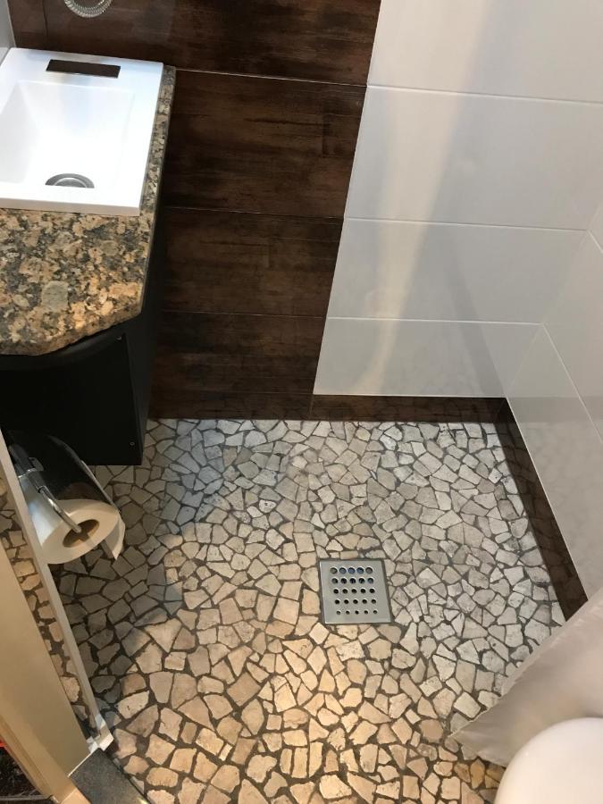 Apartment Paradiso