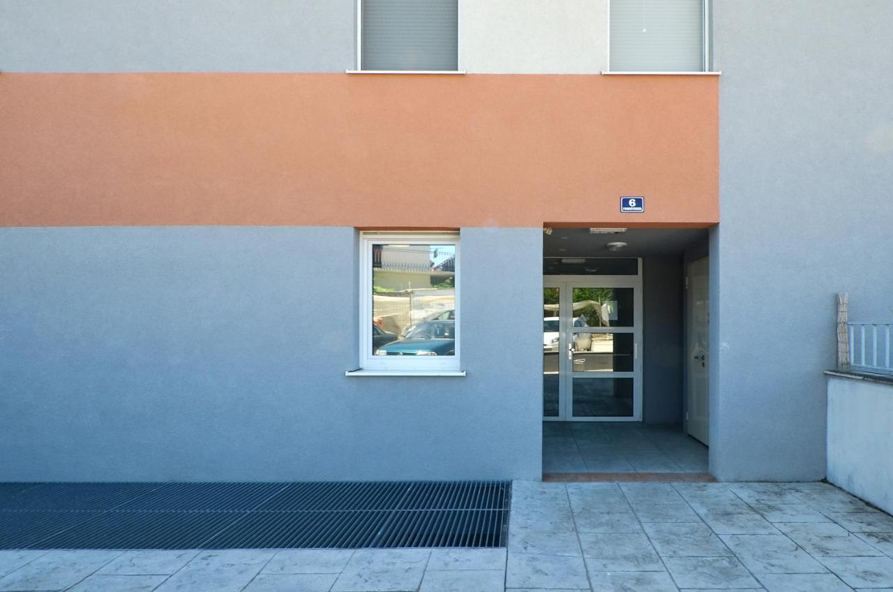 Luka Apartman