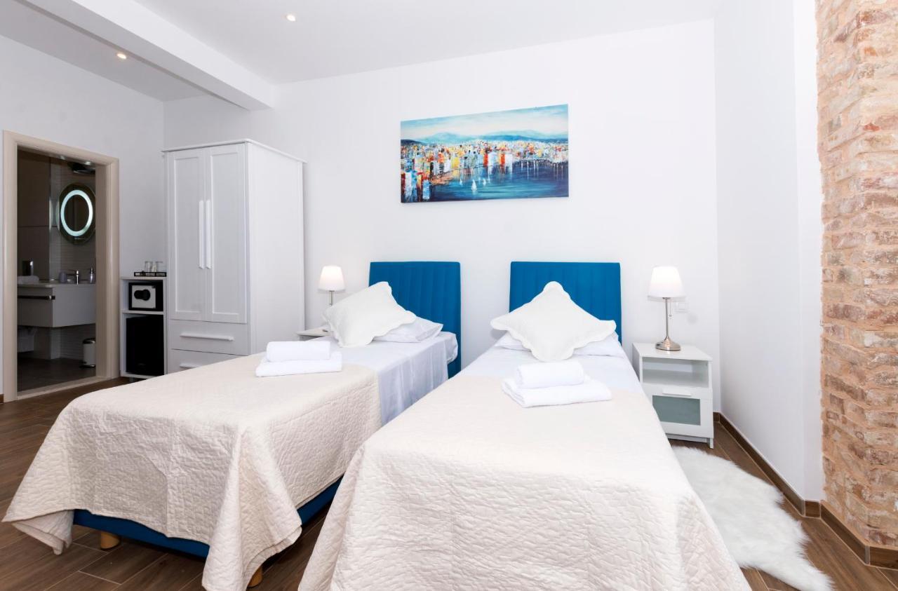 Peruzovic 3 *