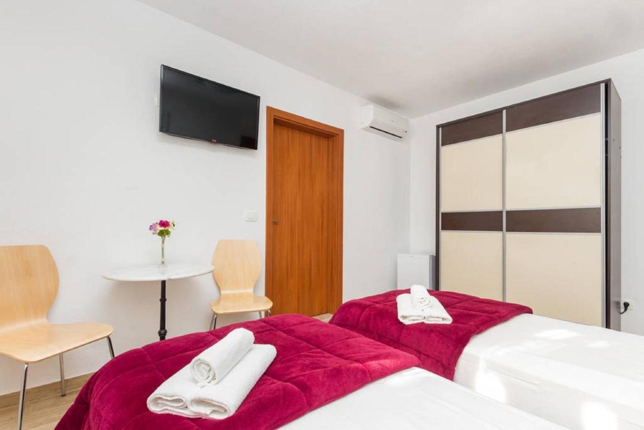 Guest house Peruzovic 2 Split
