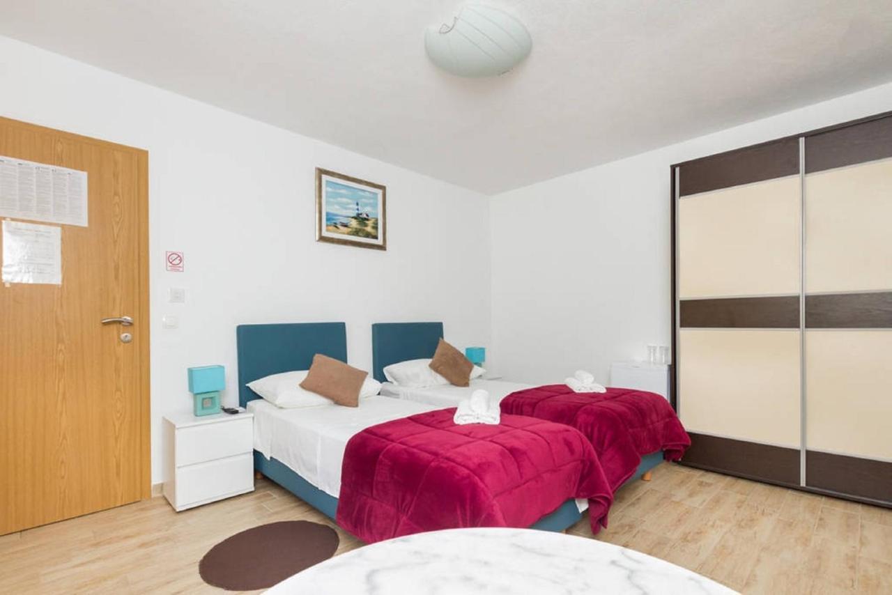 Peruzovic 2 Guest house Split