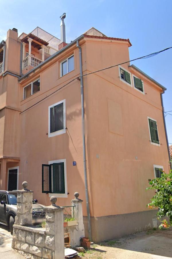 Two Bedroom Cosy *
