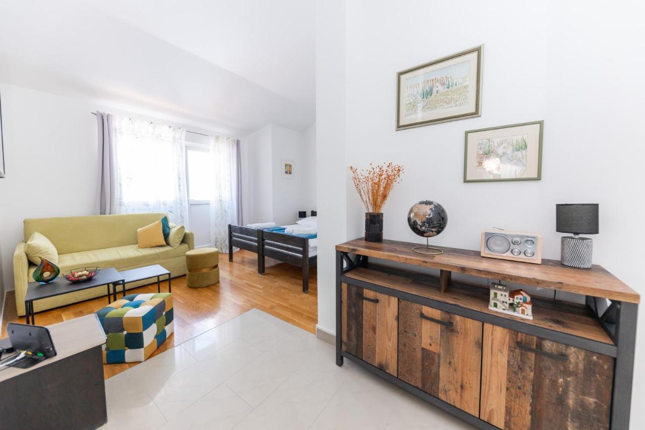 Apartamento Sergio 2 *