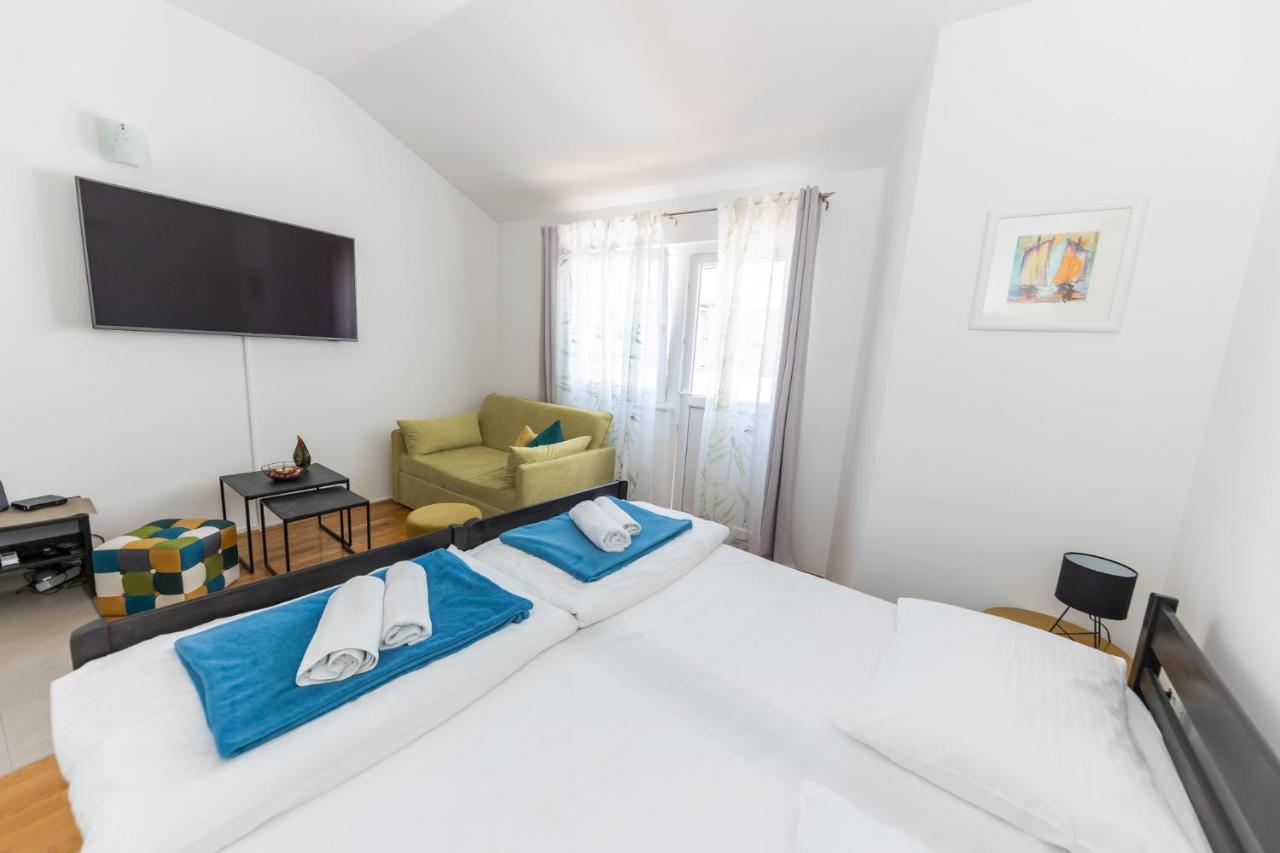 Apartment Sergio 2 *