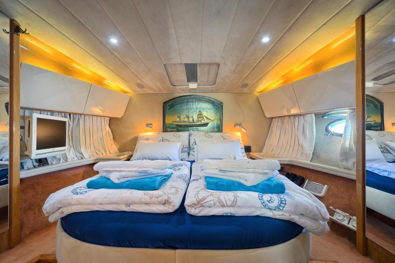 Luxury Yacht - Lex Of The Seas