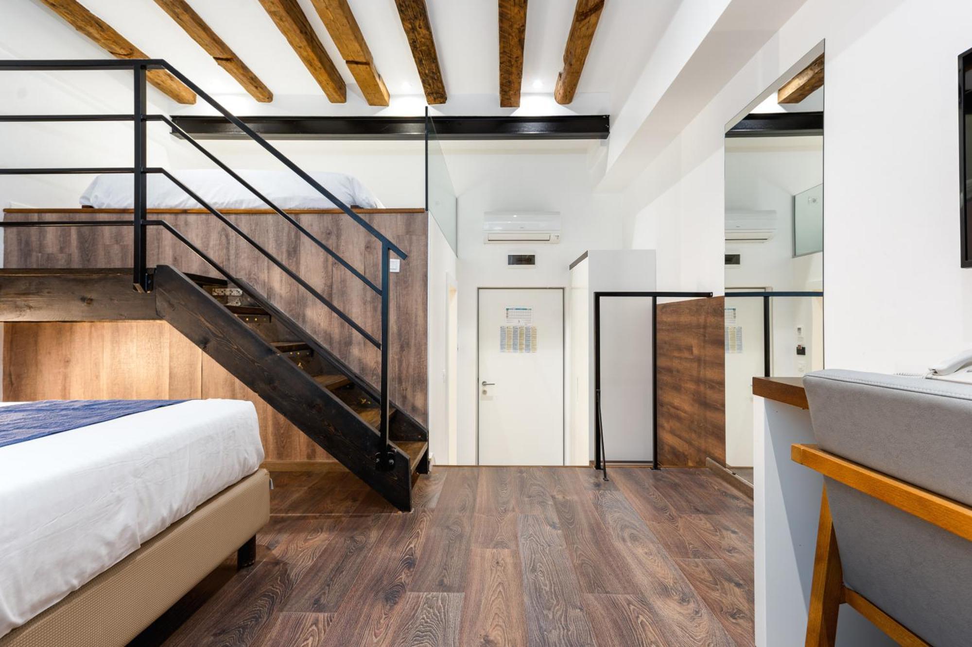 Azur Luxury Split