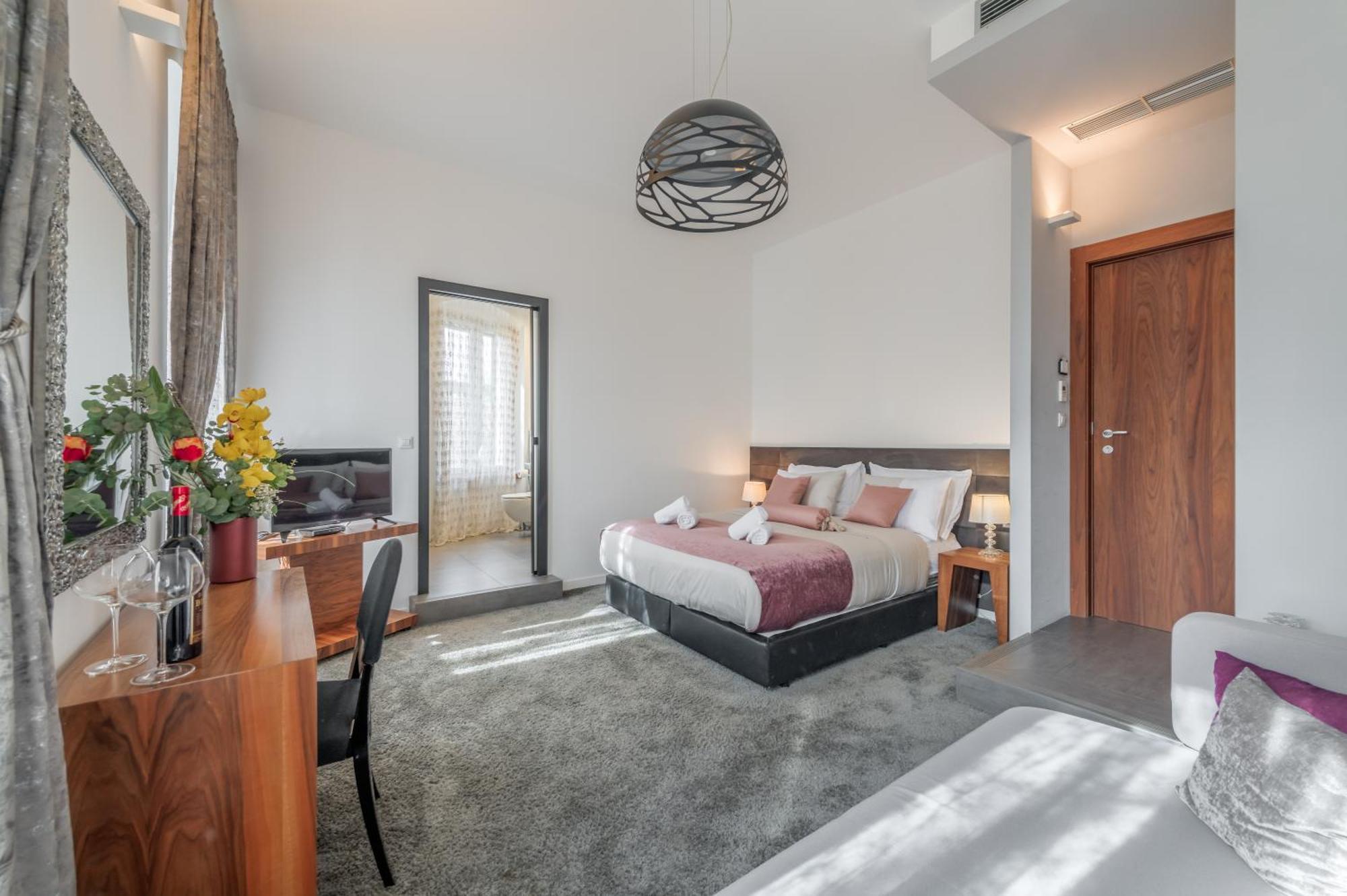 Starlight Luxury krevet i doručak 4*