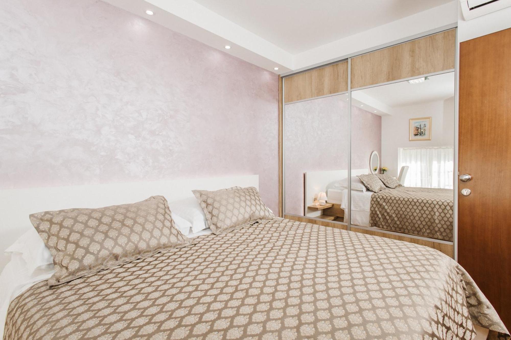 Mija Apartman *