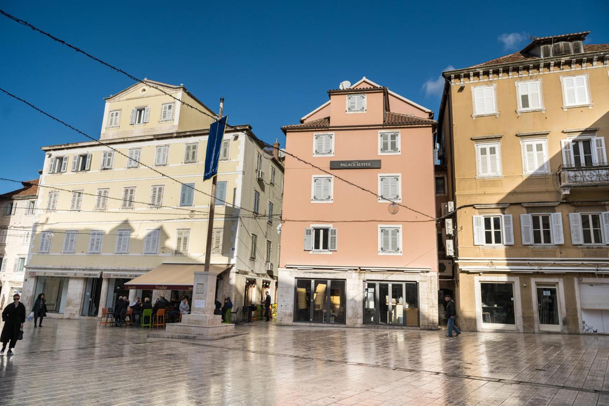 Apartment Duplex With Terrace In The Centar *