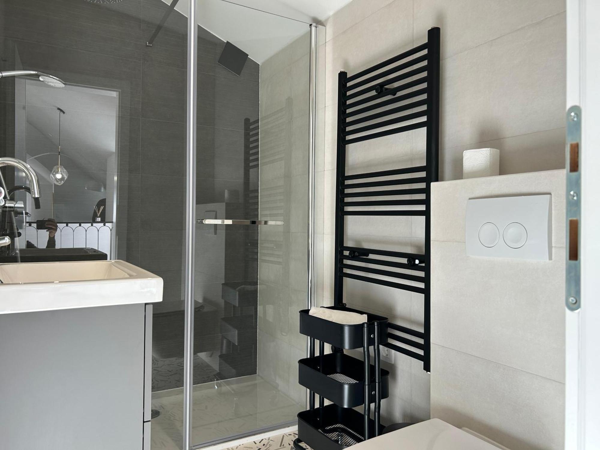 Apartamento Penthouse Bavis - Brand New Luxurious 3-br - Location In The Center Next To The - Sea View - Buralux Properties Split