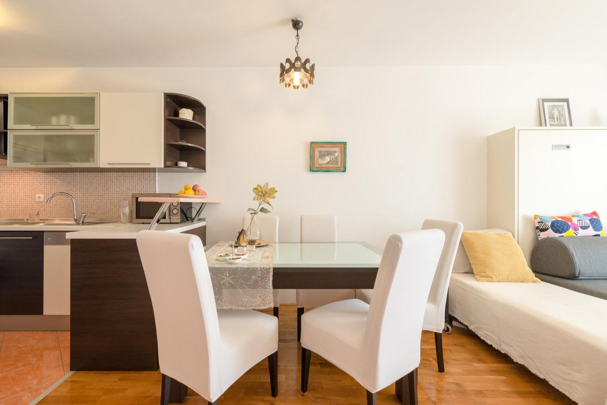 Apartman Comfy & Urban On Znjan Near Split