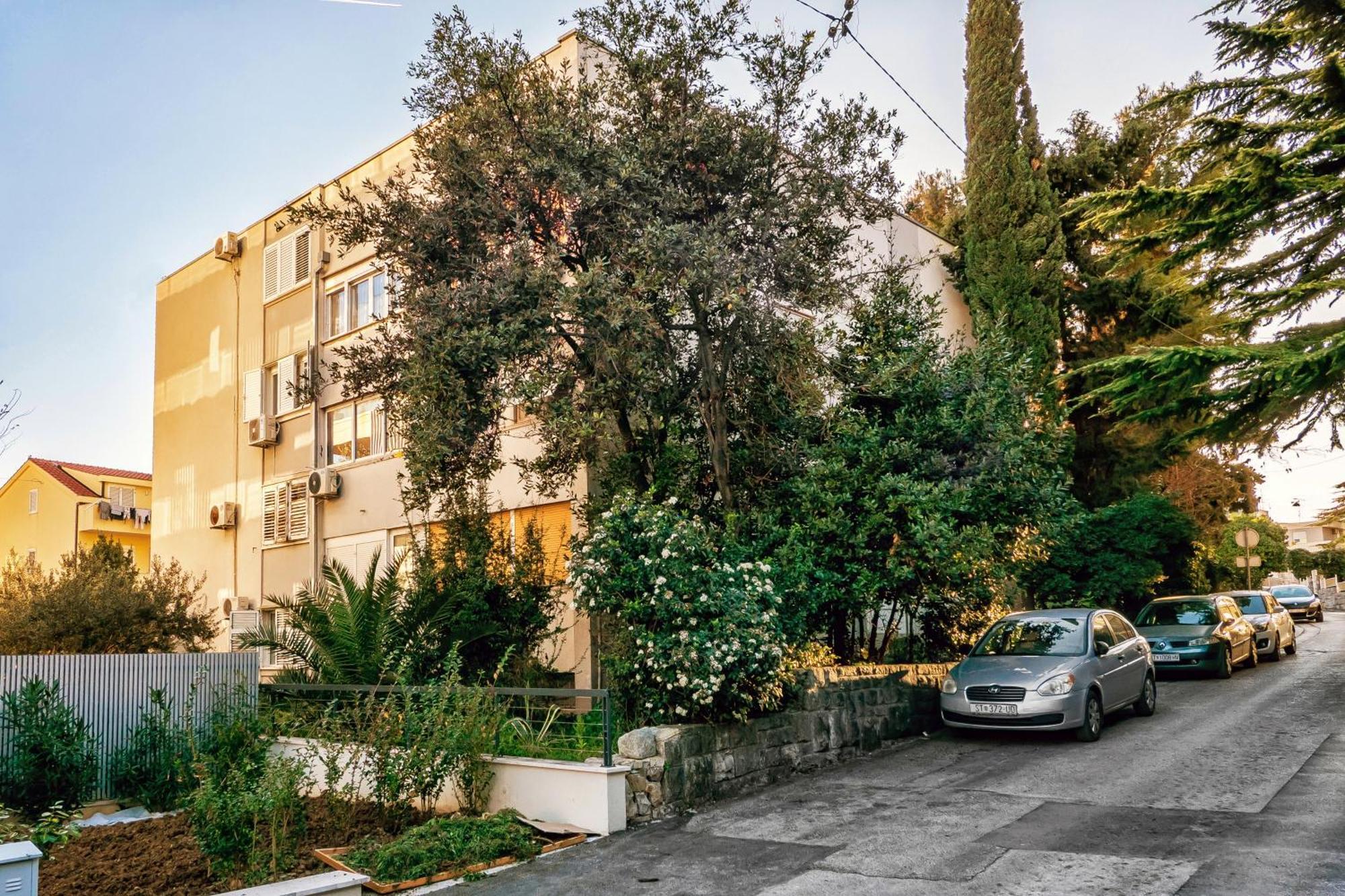 Peaceful & Fully Equipped 1br - Place To Be *