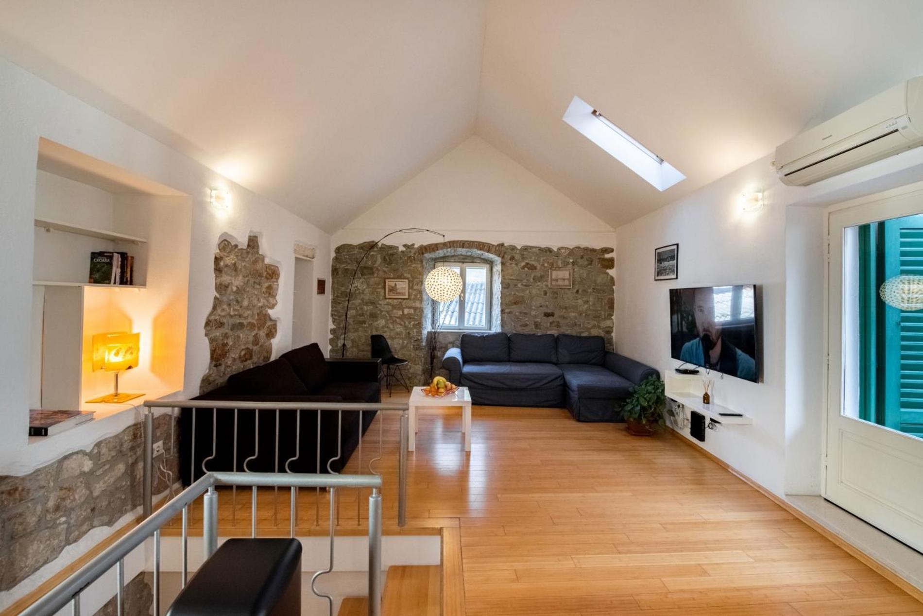 Duplex With Terrace In The Centar Apartamento Split