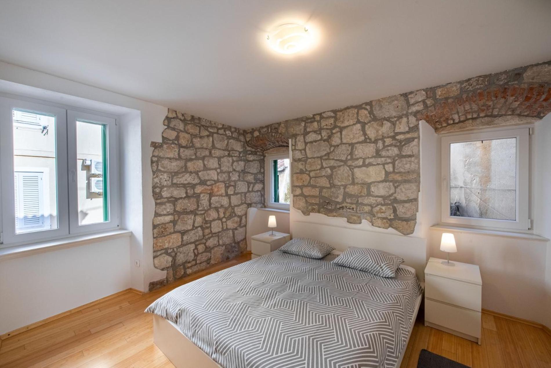 Duplex With Terrace In The Centar *