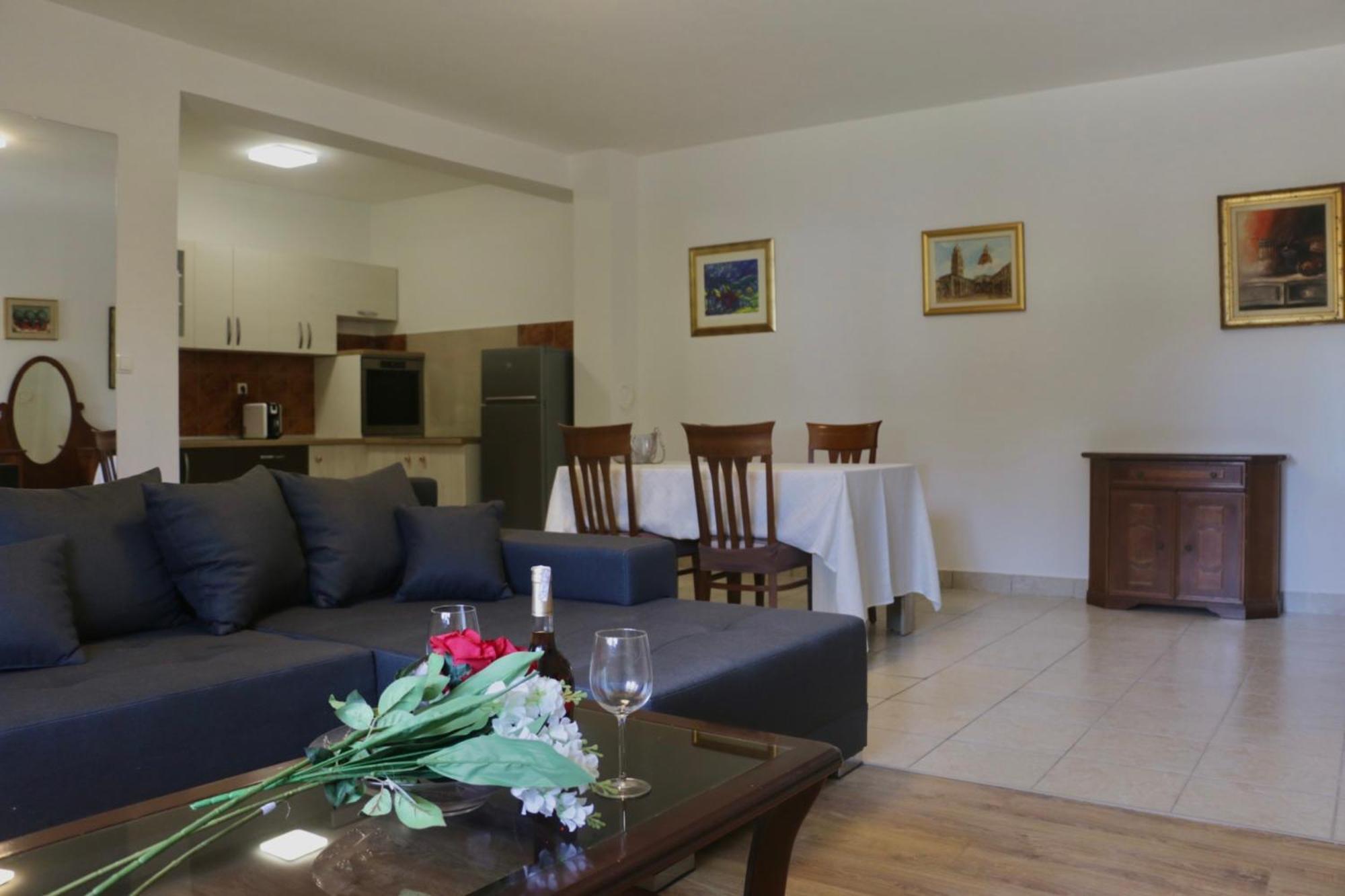Beachfront Drazen, With Garden And Parking