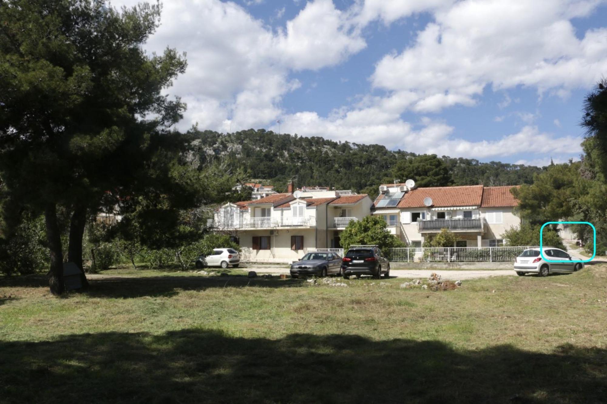 Beachfront Drazen, With Garden And Parking Apartment