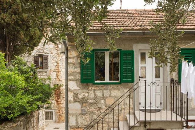 Varosanka Apartment