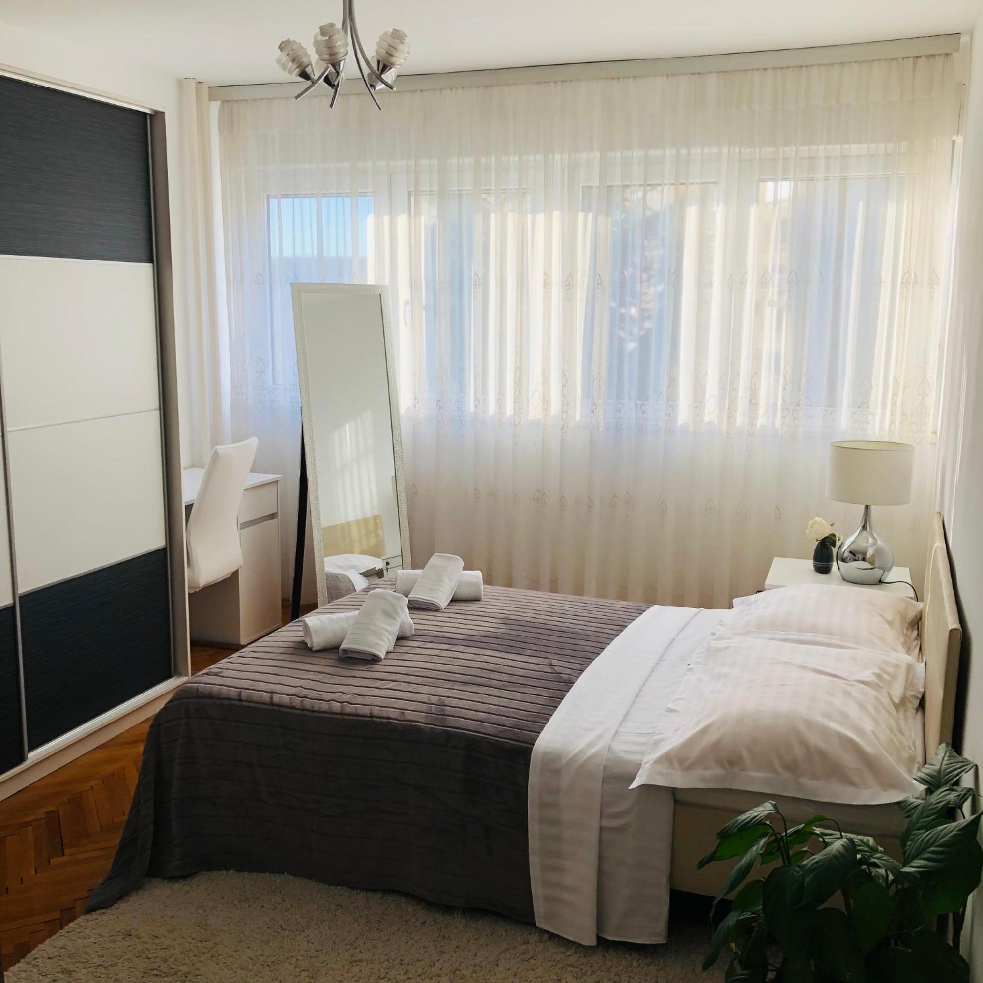 Apartment Lucee *