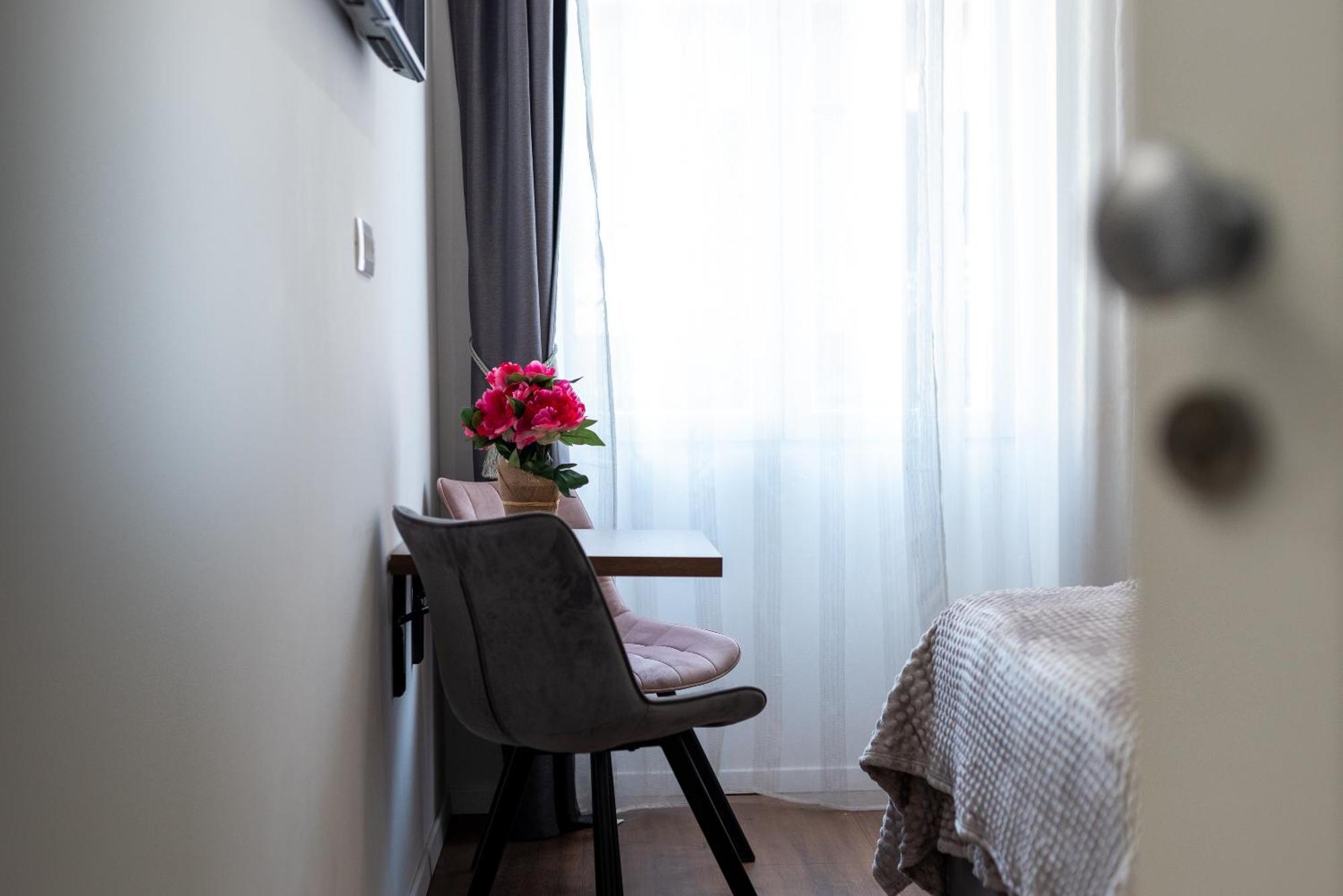 Guest house Antares Luxury 1 *