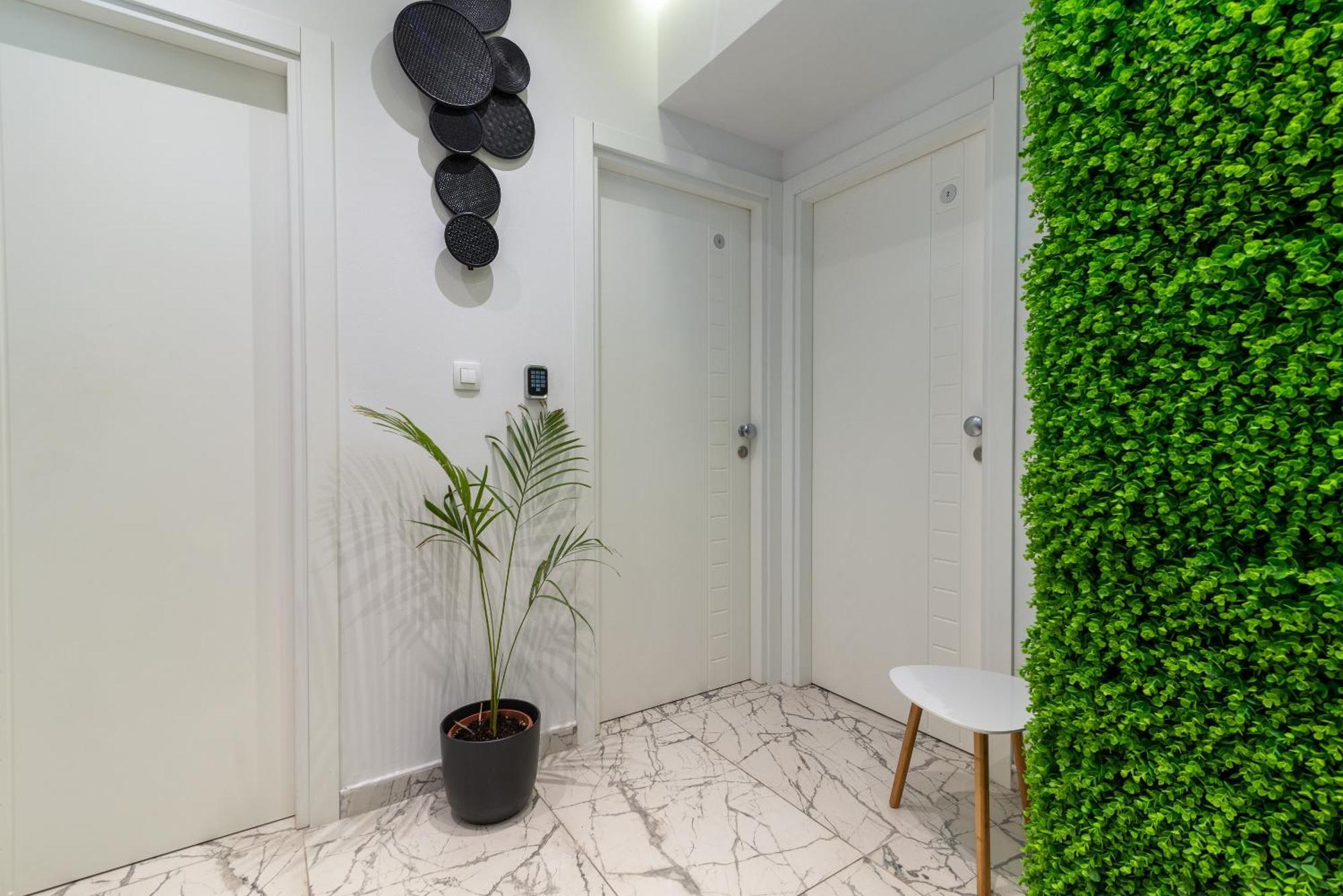 Antares Luxury 1 Guest house Split