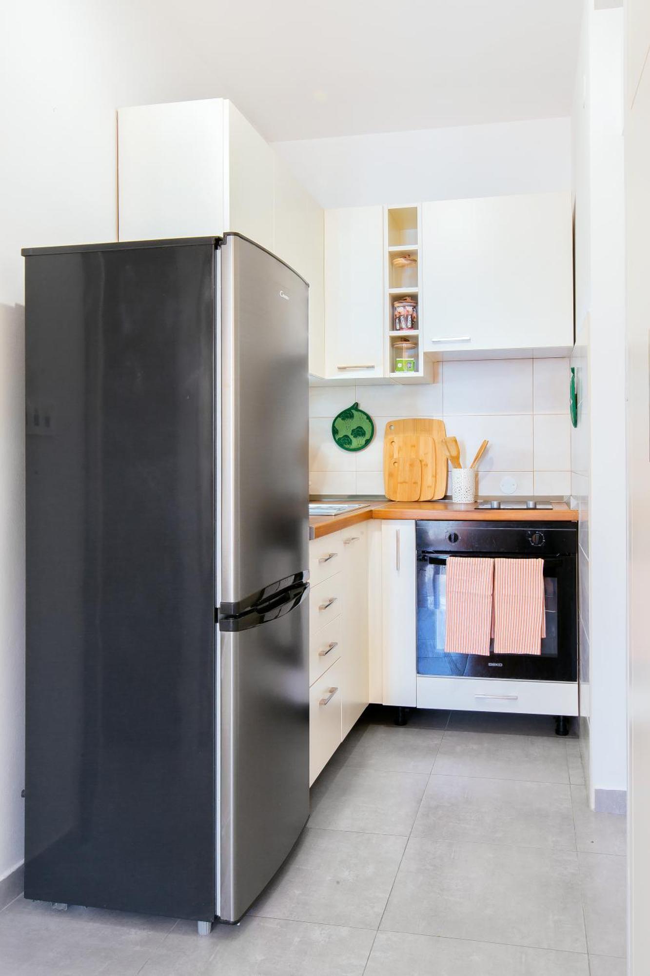 Charming In Apartment *