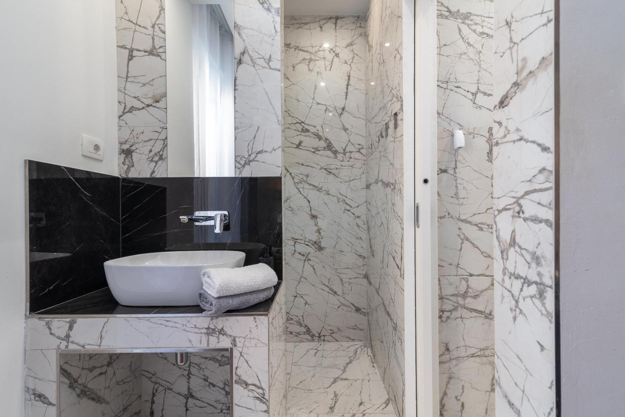 Antares Luxury 2 * Split