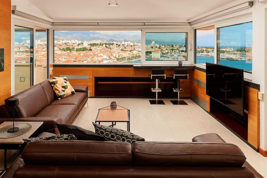 Stella Aurora - The Best View, Elegance & Luxury Apartment