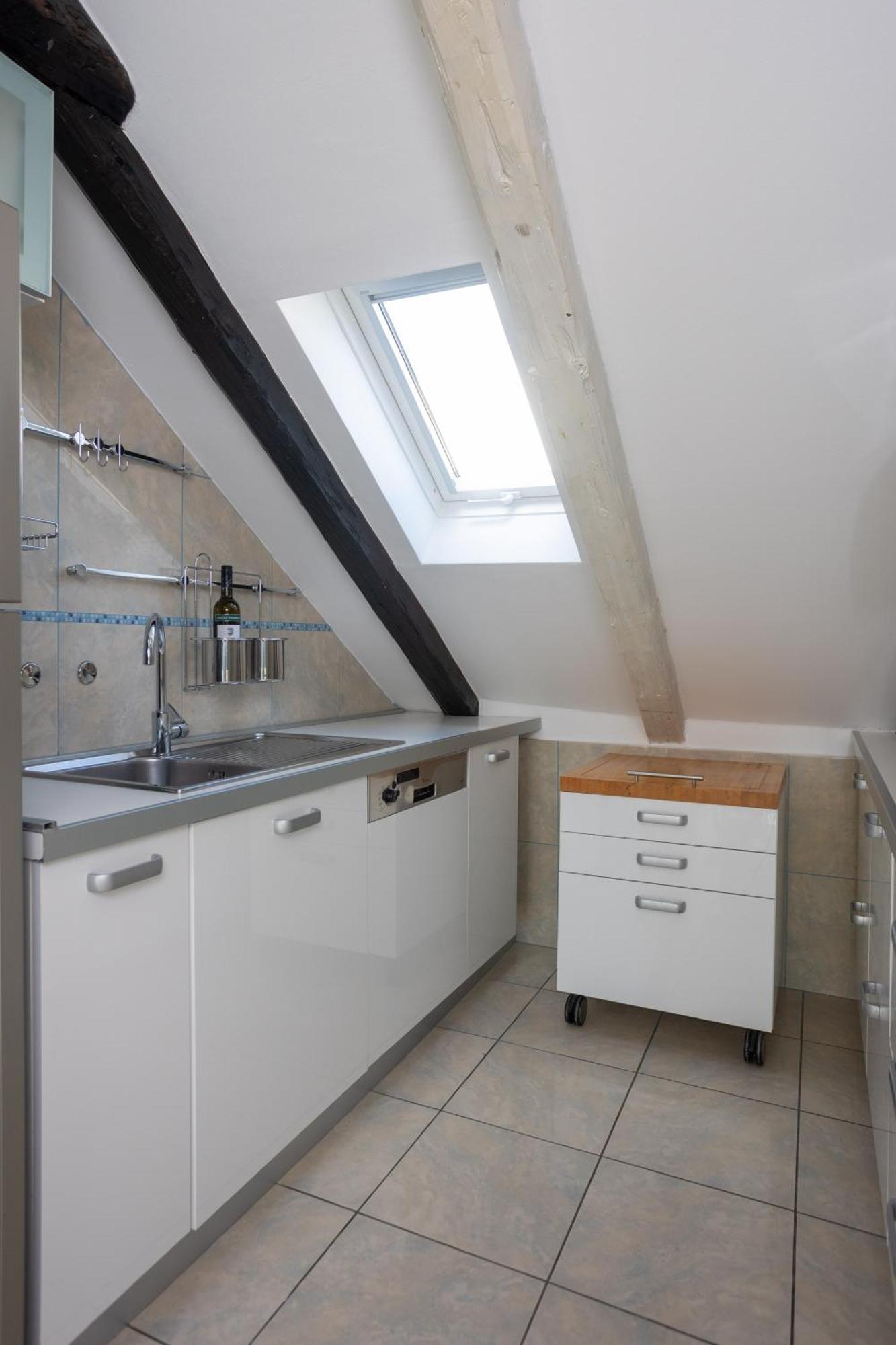 Luxattic