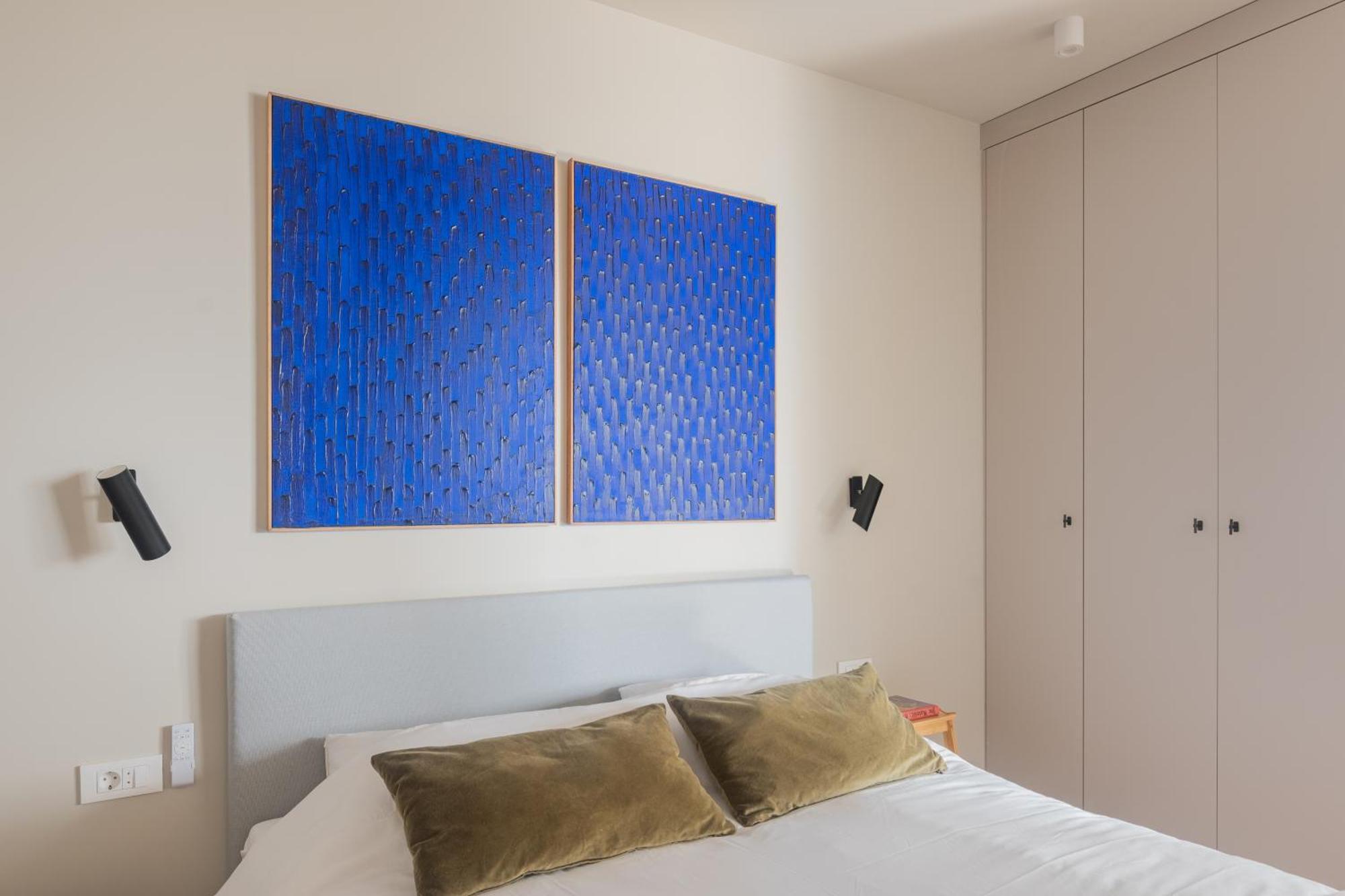 Apartment Indigo - Brand New *