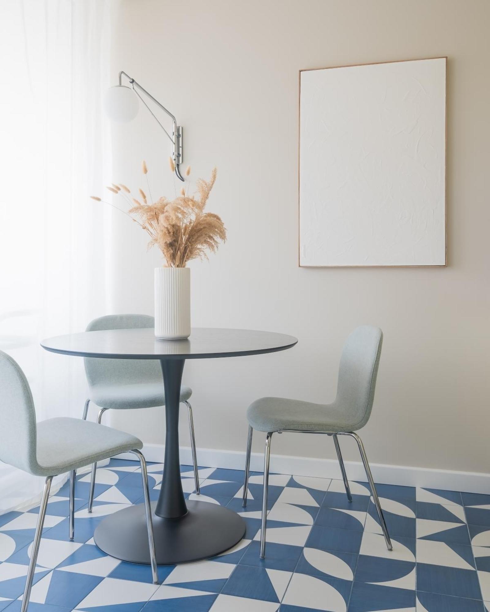 Apartment Indigo - Brand New *