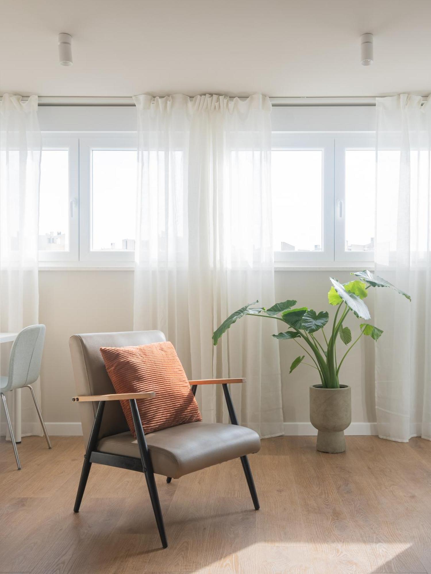 Indigo - Brand New Apartment Split