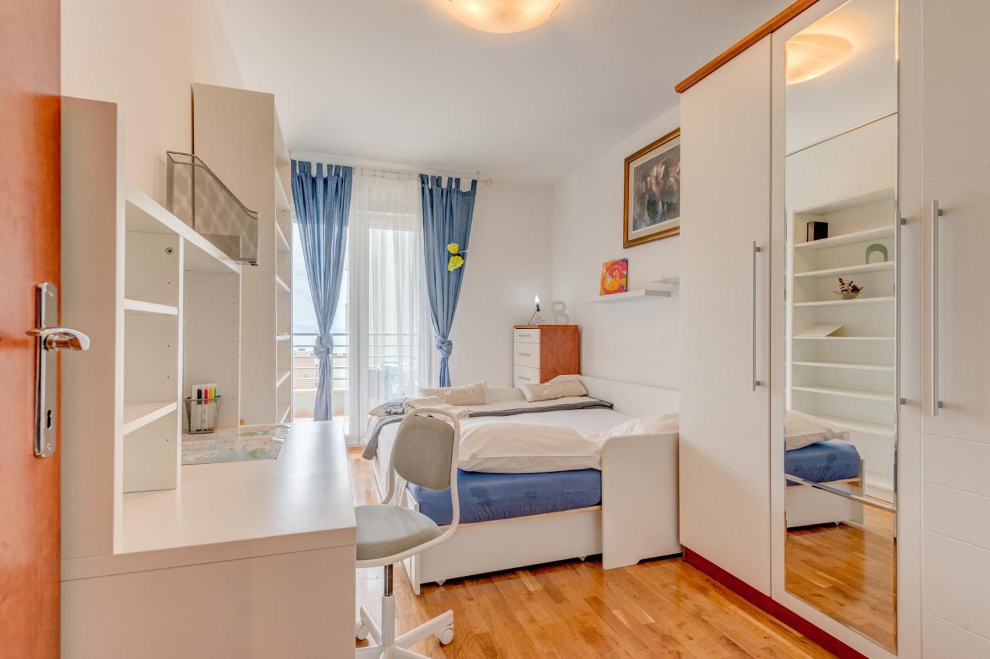 Apartman Comfy & Urban On Znjan Near