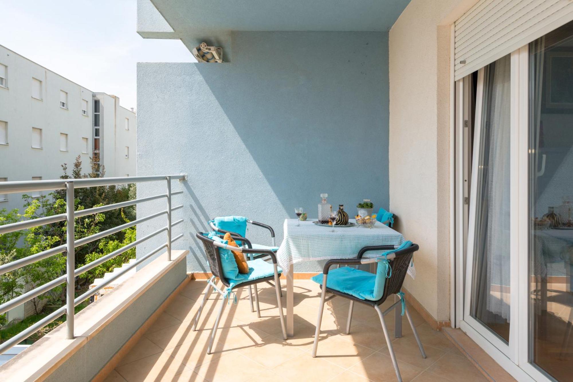 Apartman Comfy & Urban On Znjan Near *