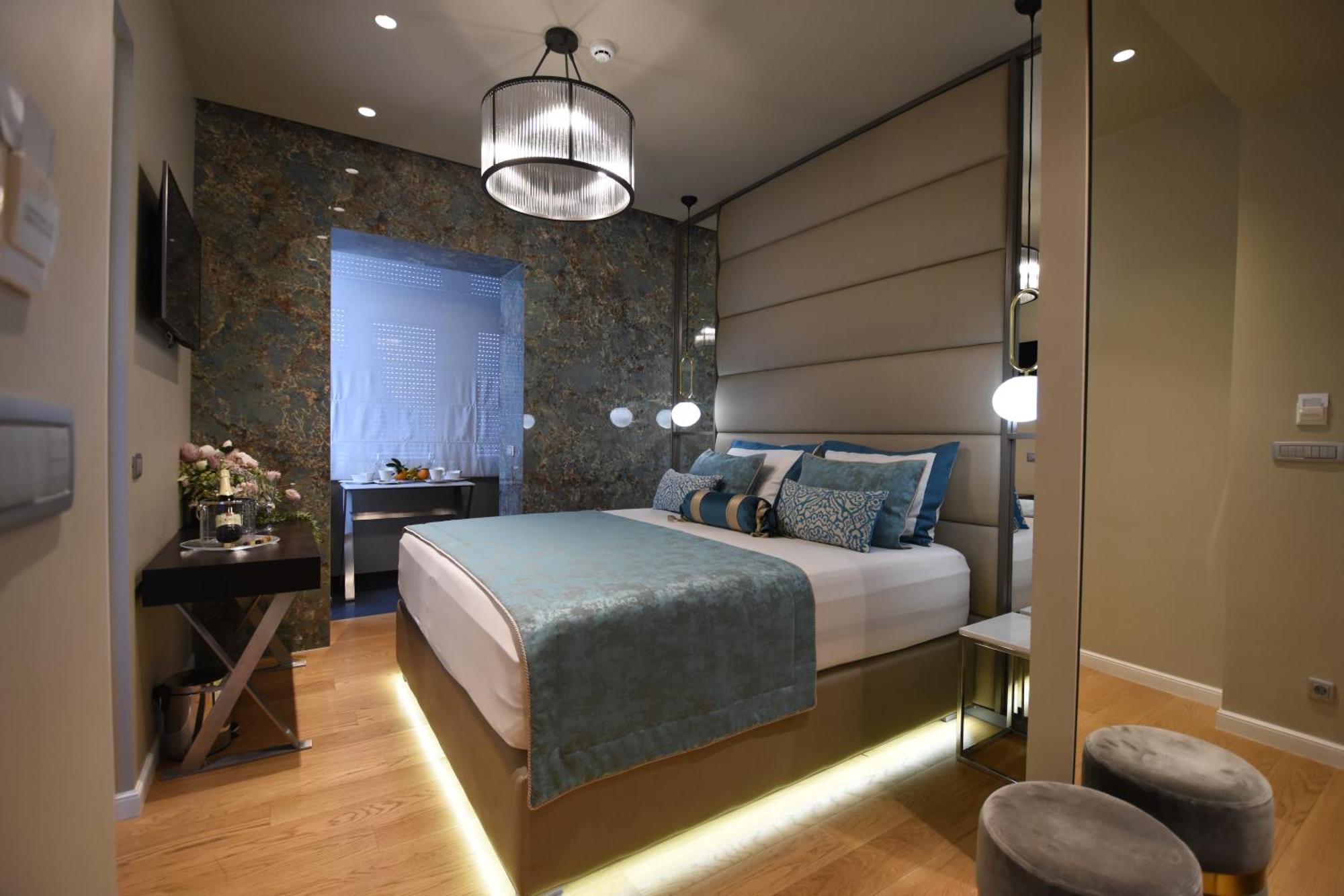 Luxury Fortuna *
