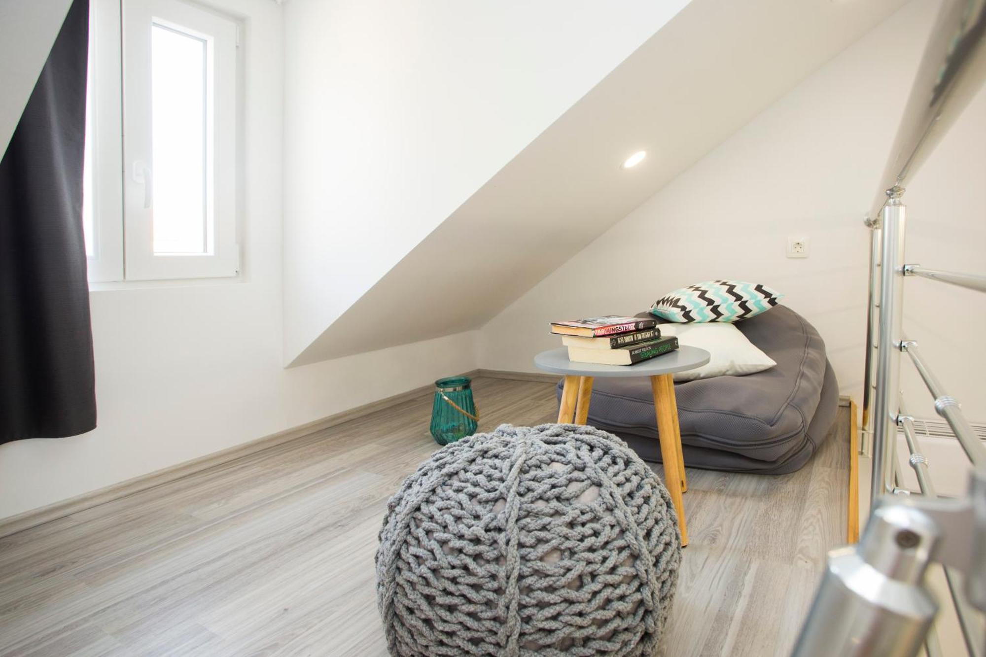 Guest house Old Town 1 *