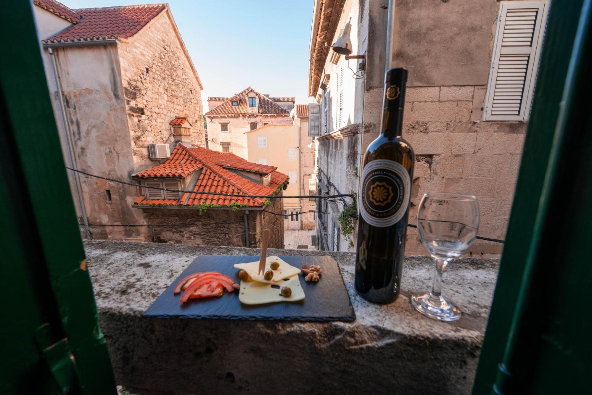 Hotel Slavija Culture Heritage