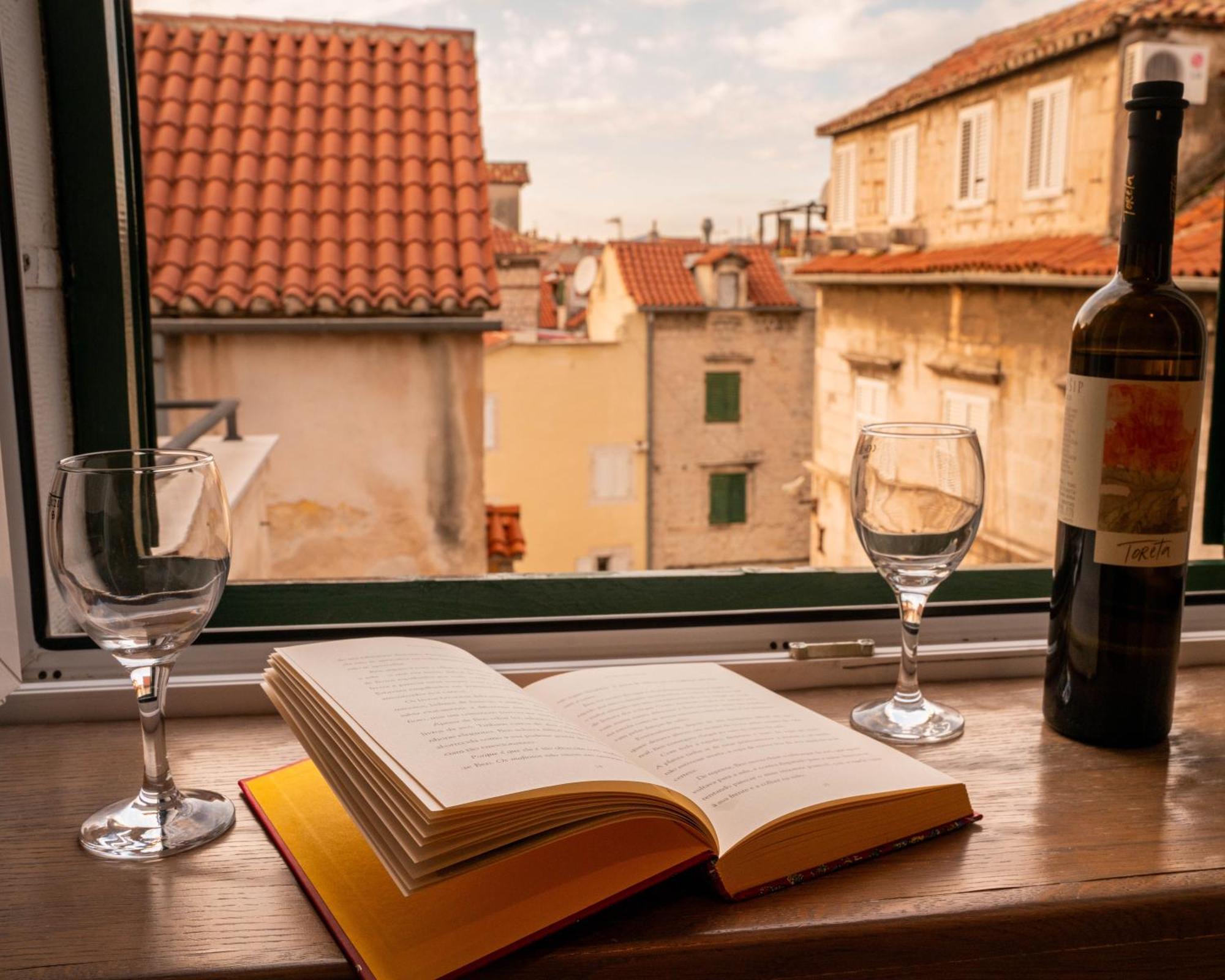 Slavija Culture Heritage Hotel 4*