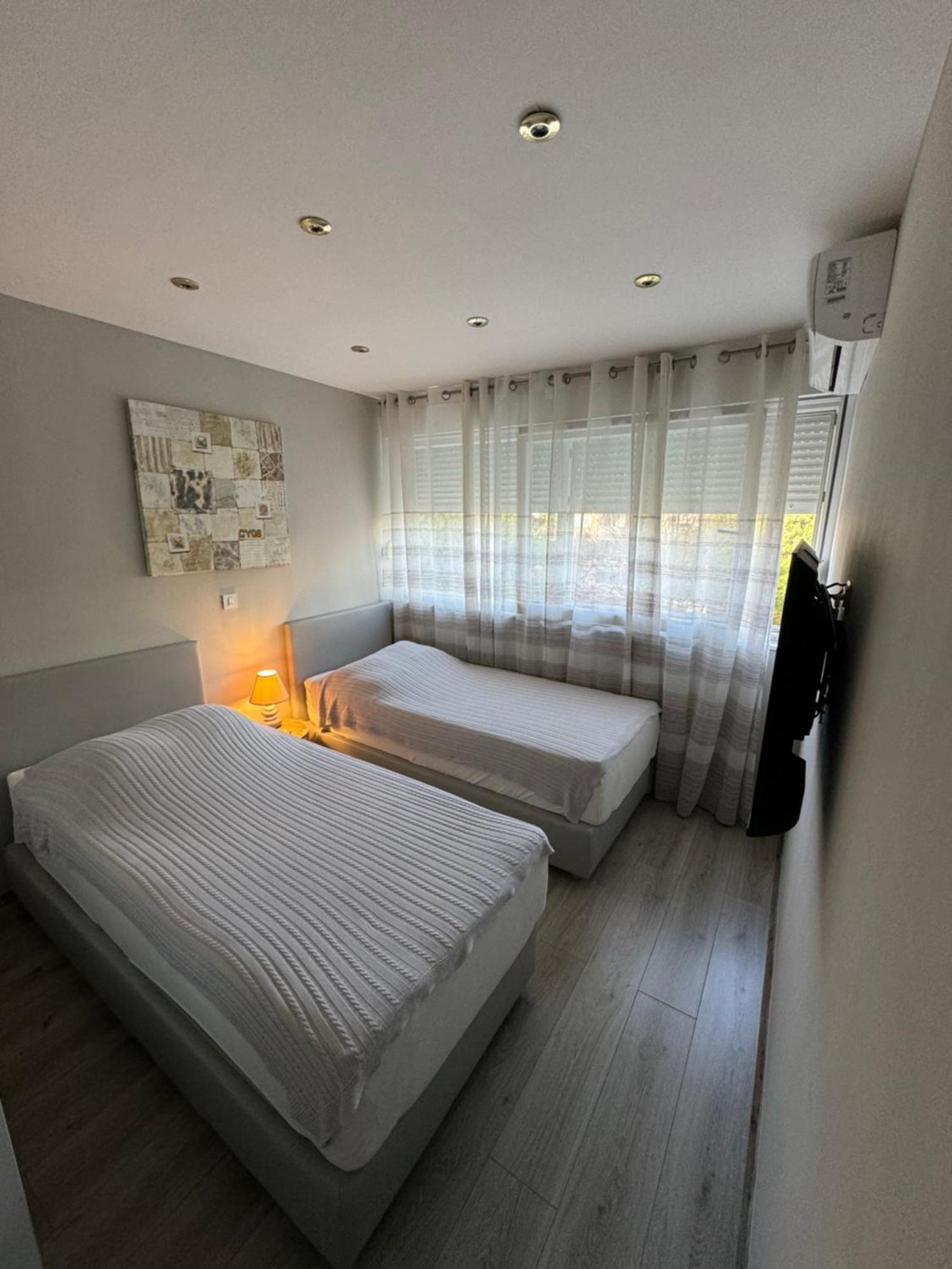 Appartement Astra With Private Parking Split
