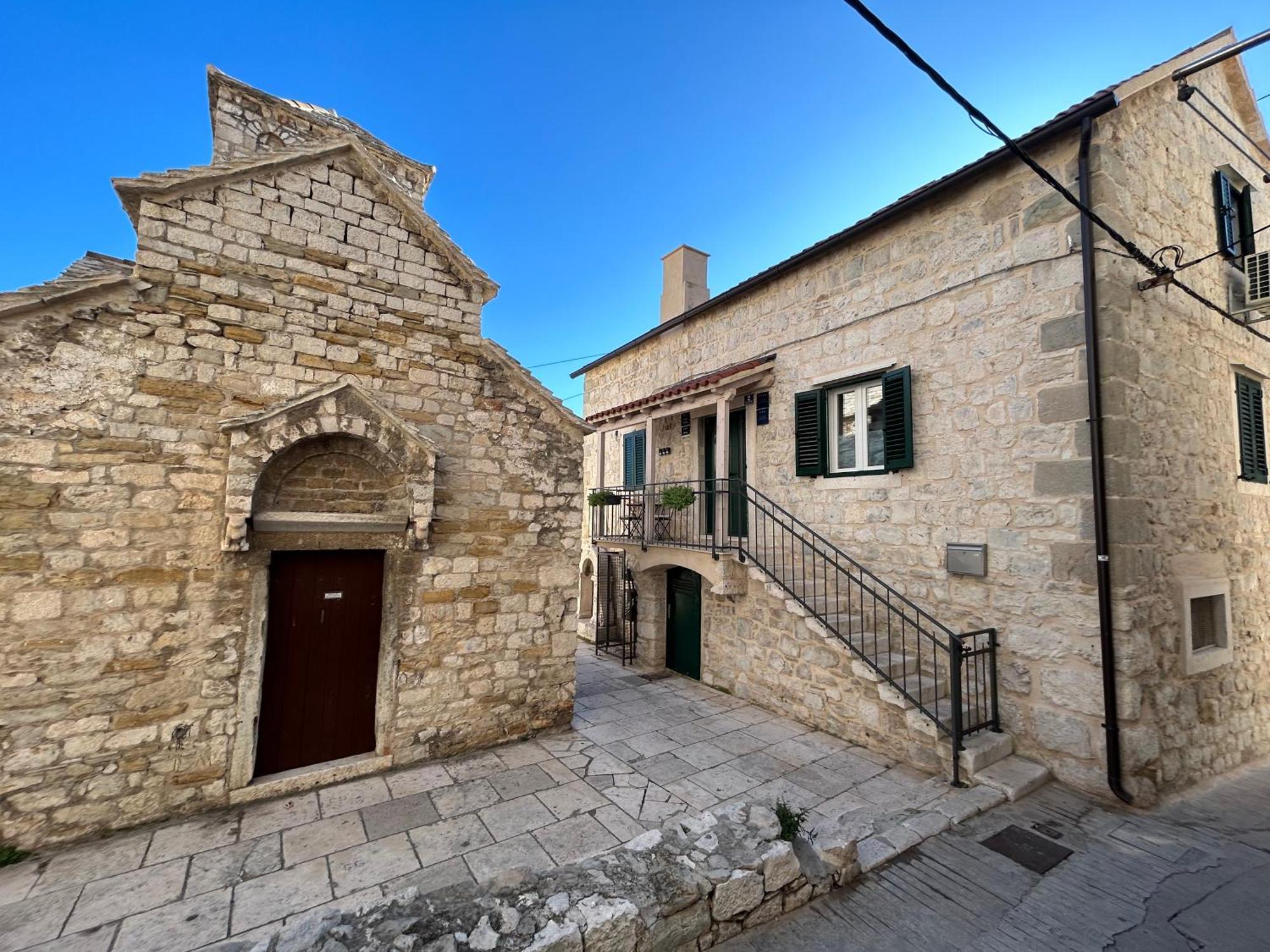 Apartment Perfectly Located Cherry Stone House *